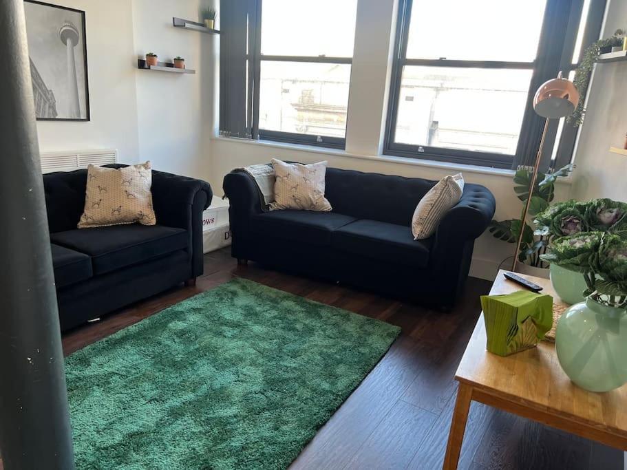 Mathew Street 1 Bed Apt Sleeps 6 Liverpool Bagian luar foto